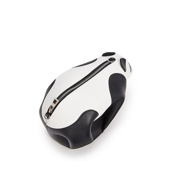 ロエベ パンダバッグ 偽物 ミニ (クラシック カーフスキン)199.30.P08